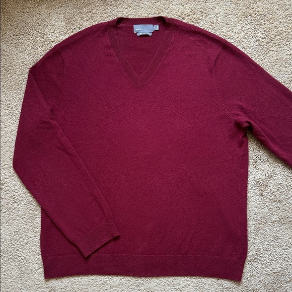 Vince 100% Cashmere Burgundy Red V Neck Sweater - Picture 1 of 8